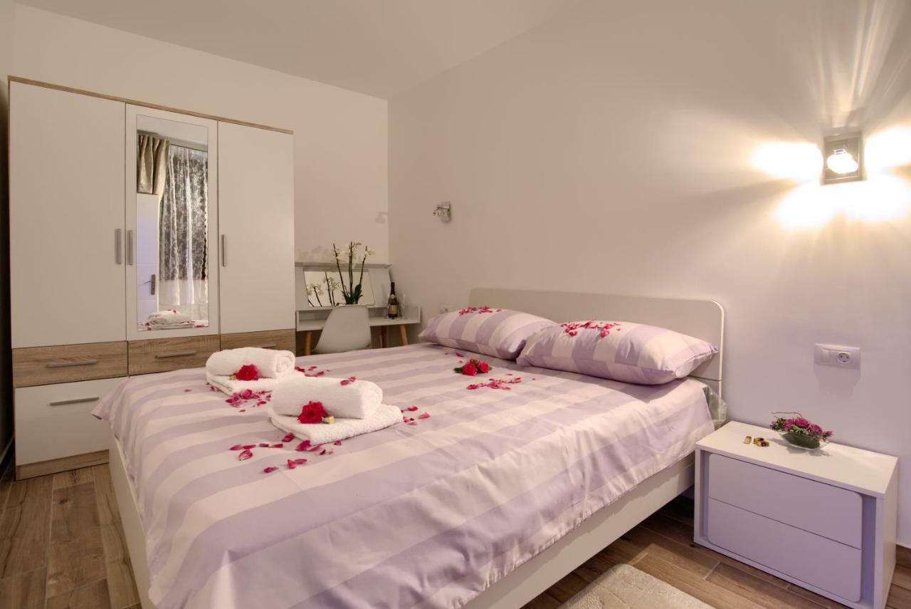 Apartment Castle Pula Luaran gambar